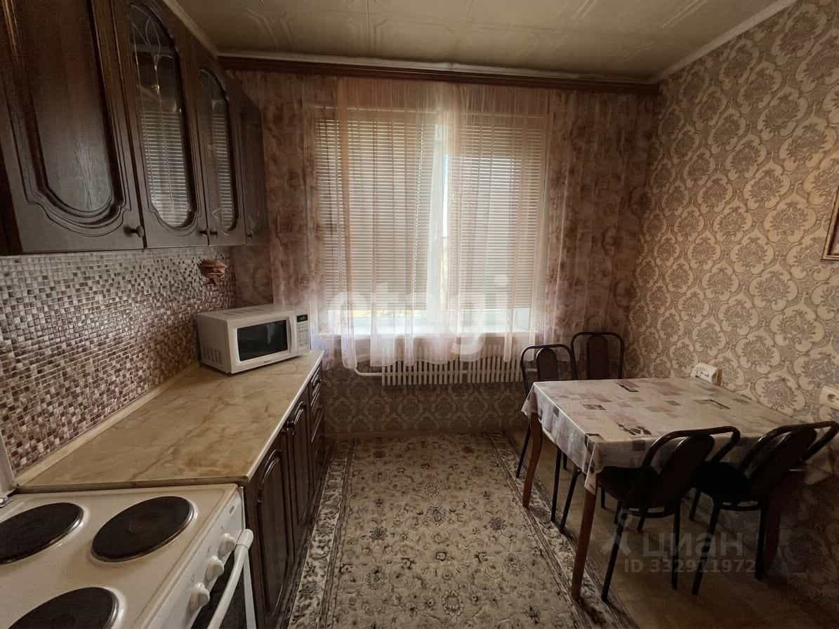 Россия, Белгородская область, Старый Оскол, микрорайон Лесной, 9, фото 11