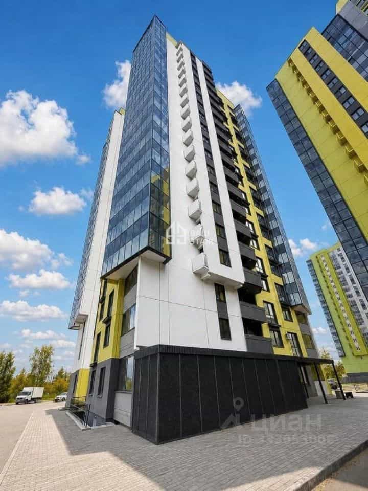 Россия, Калуга, микрорайон Анненки, улица Анненки, 38к1