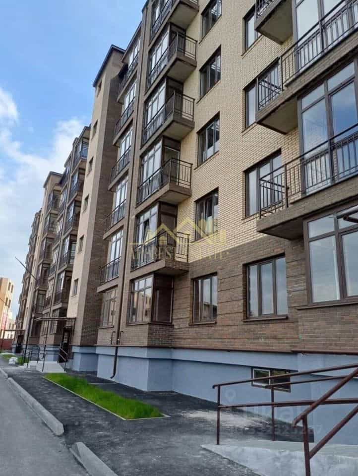 Россия, Республика Северная Осетия — Алания, Владикавказ, улица Хадарцева, 37