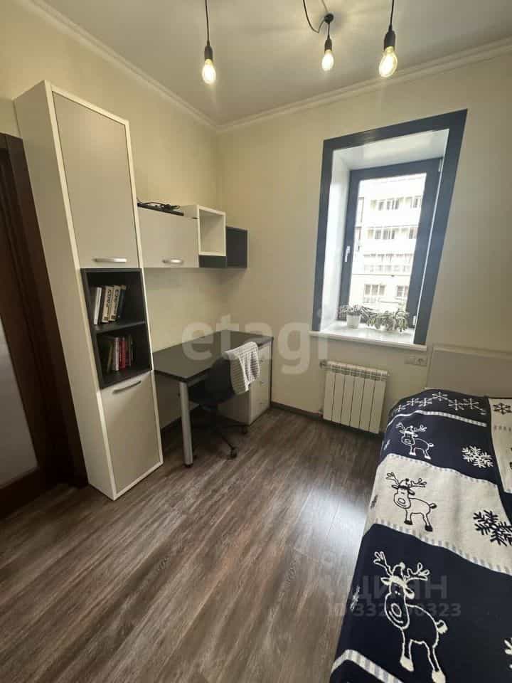 Россия, Красноярск, микрорайон Взлётка, улица Батурина, 32, фото 29
