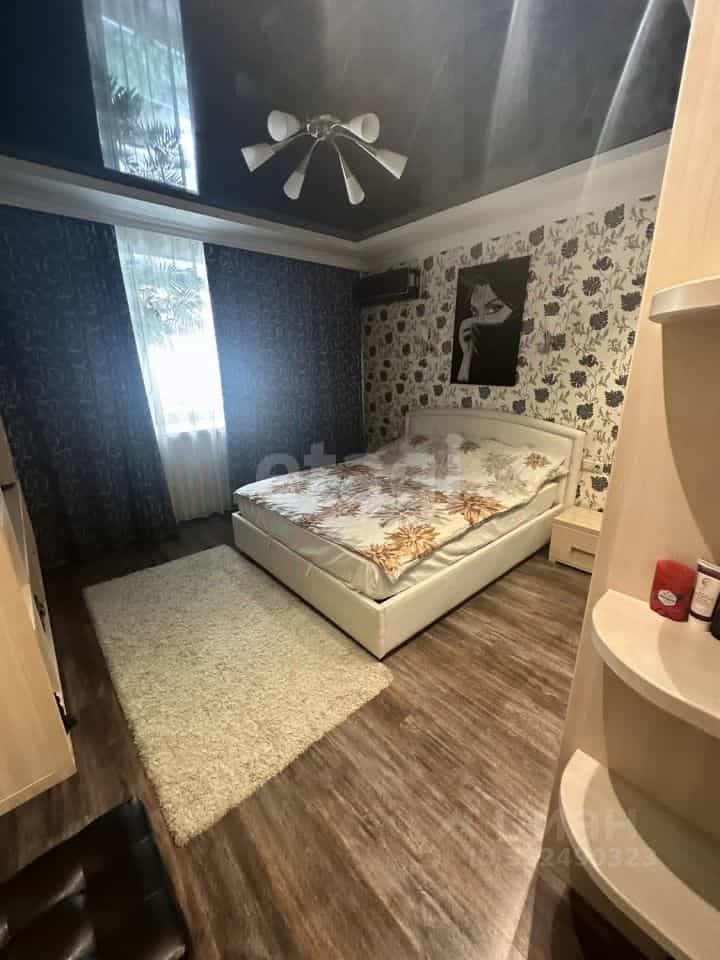 Россия, Красноярск, микрорайон Взлётка, улица Батурина, 32, фото 47