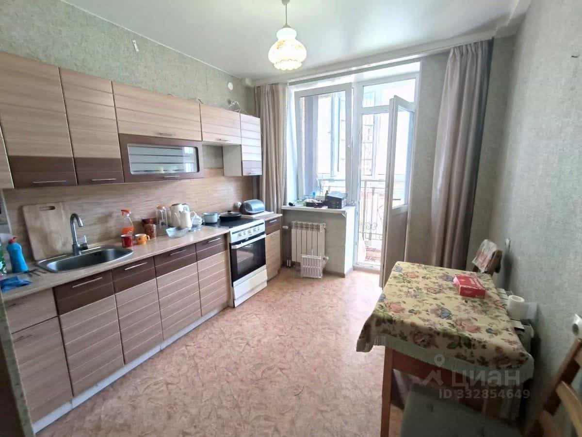 Россия, Омск, улица Б.Г. Шаронова, 21, фото 11