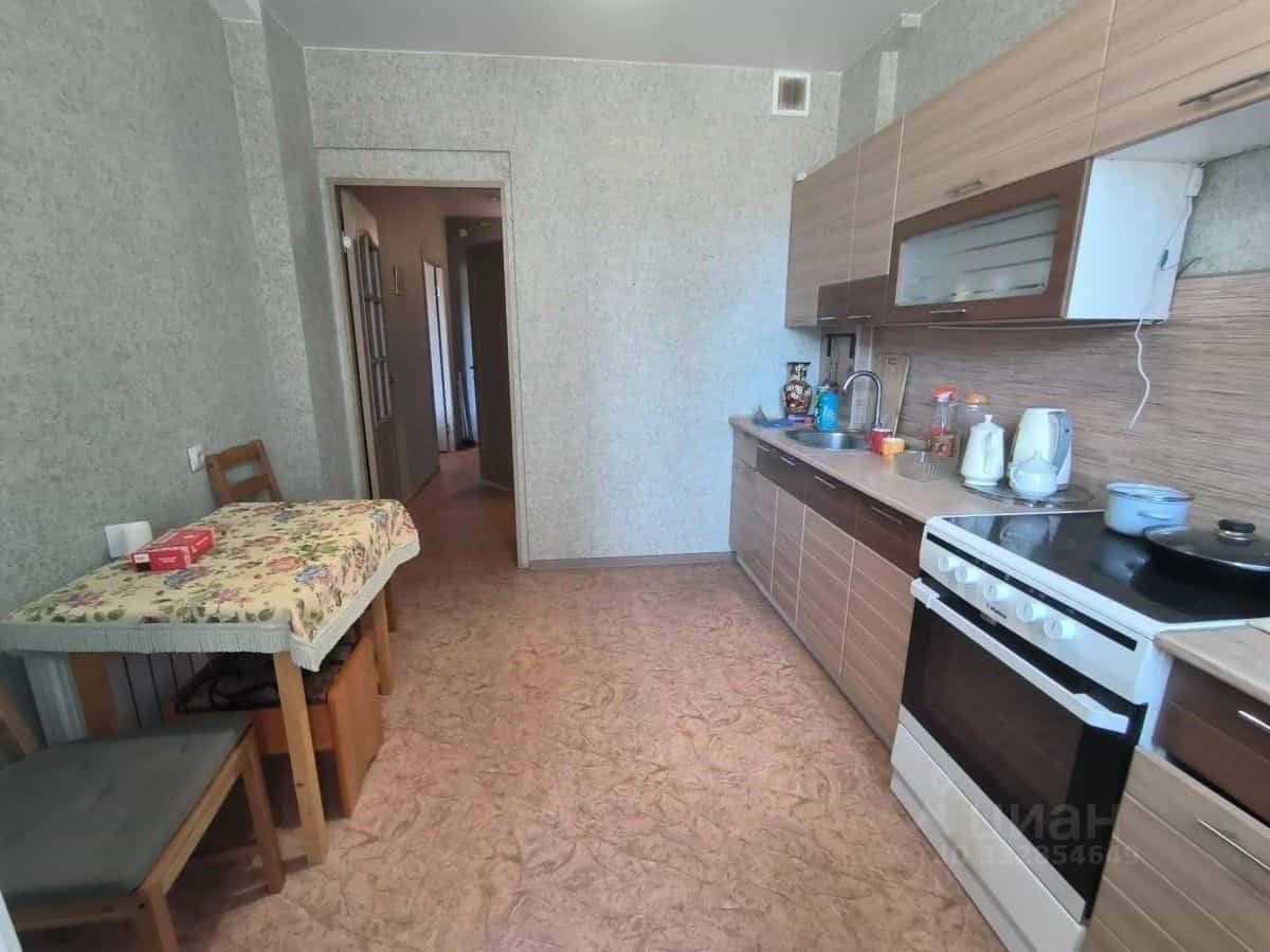 Россия, Омск, улица Б.Г. Шаронова, 21, фото 16
