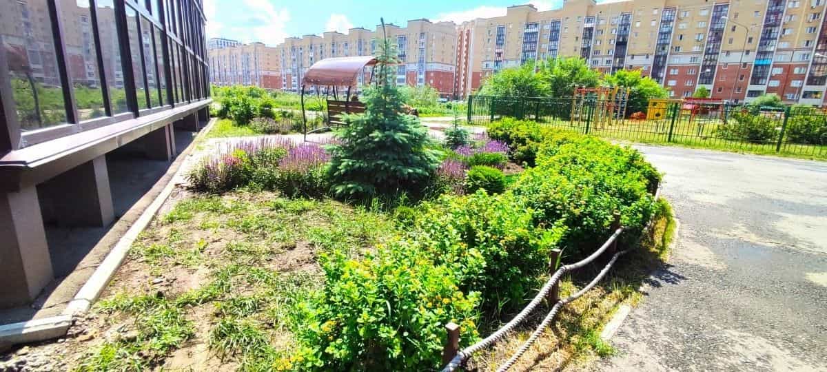 Россия, Омск, улица Б.Г. Шаронова, 21, фото 24