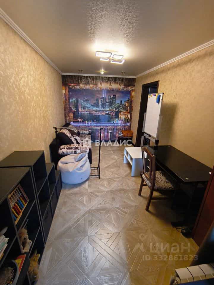 Россия, Белгородская область, Старый Оскол, микрорайон Восточный, 45, фото 10