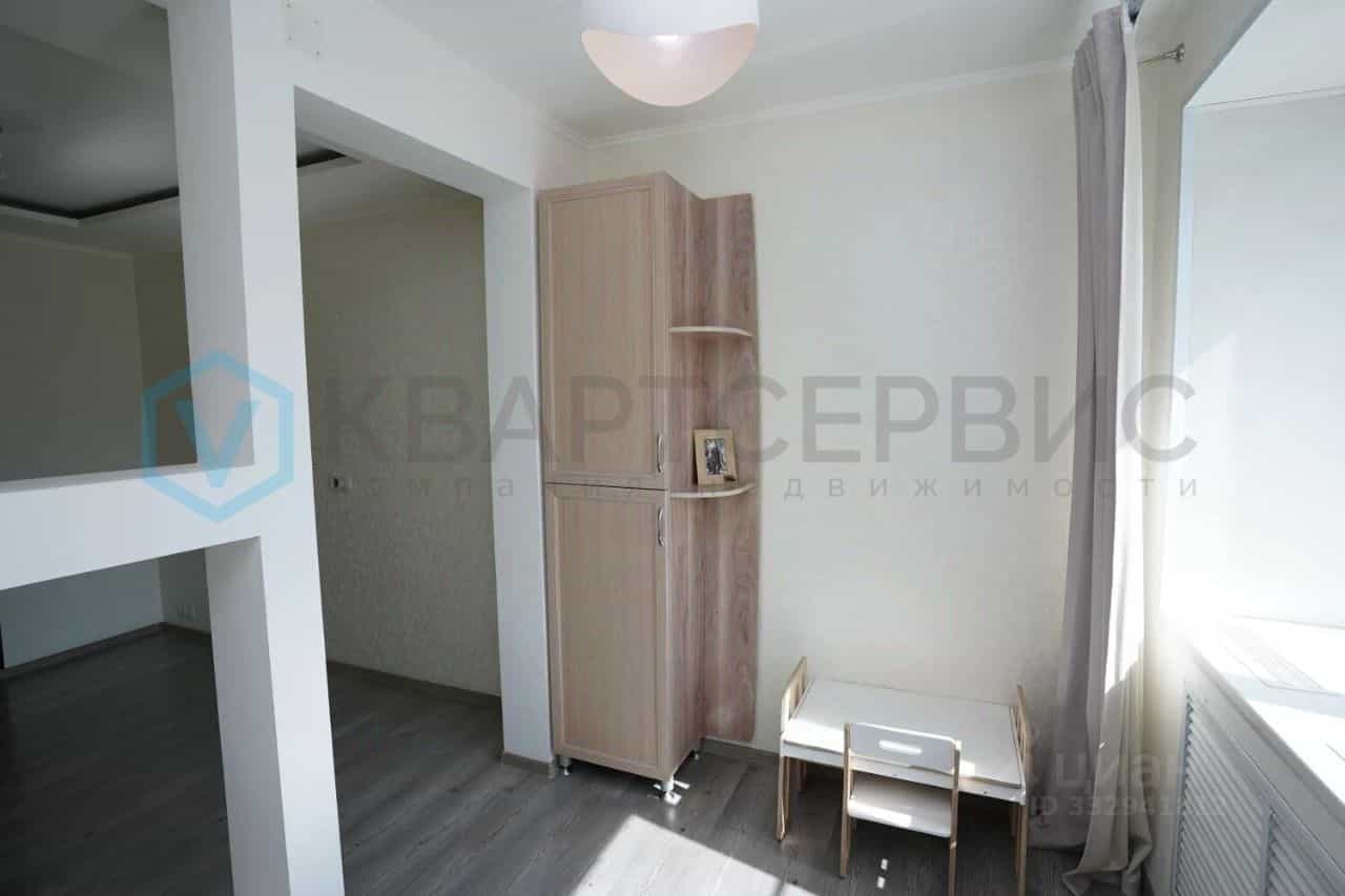 Россия, Омск, посёлок Амурский, улица Багратиона, 21к1, фото 9