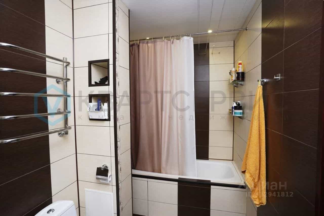 Россия, Омск, посёлок Амурский, улица Багратиона, 21к1, фото 13