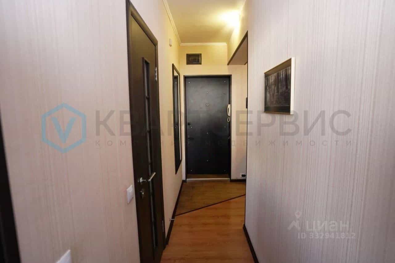 Россия, Омск, посёлок Амурский, улица Багратиона, 21к1, фото 16