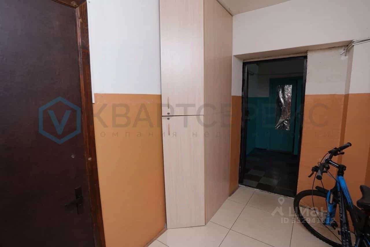 Россия, Омск, посёлок Амурский, улица Багратиона, 21к1, фото 18