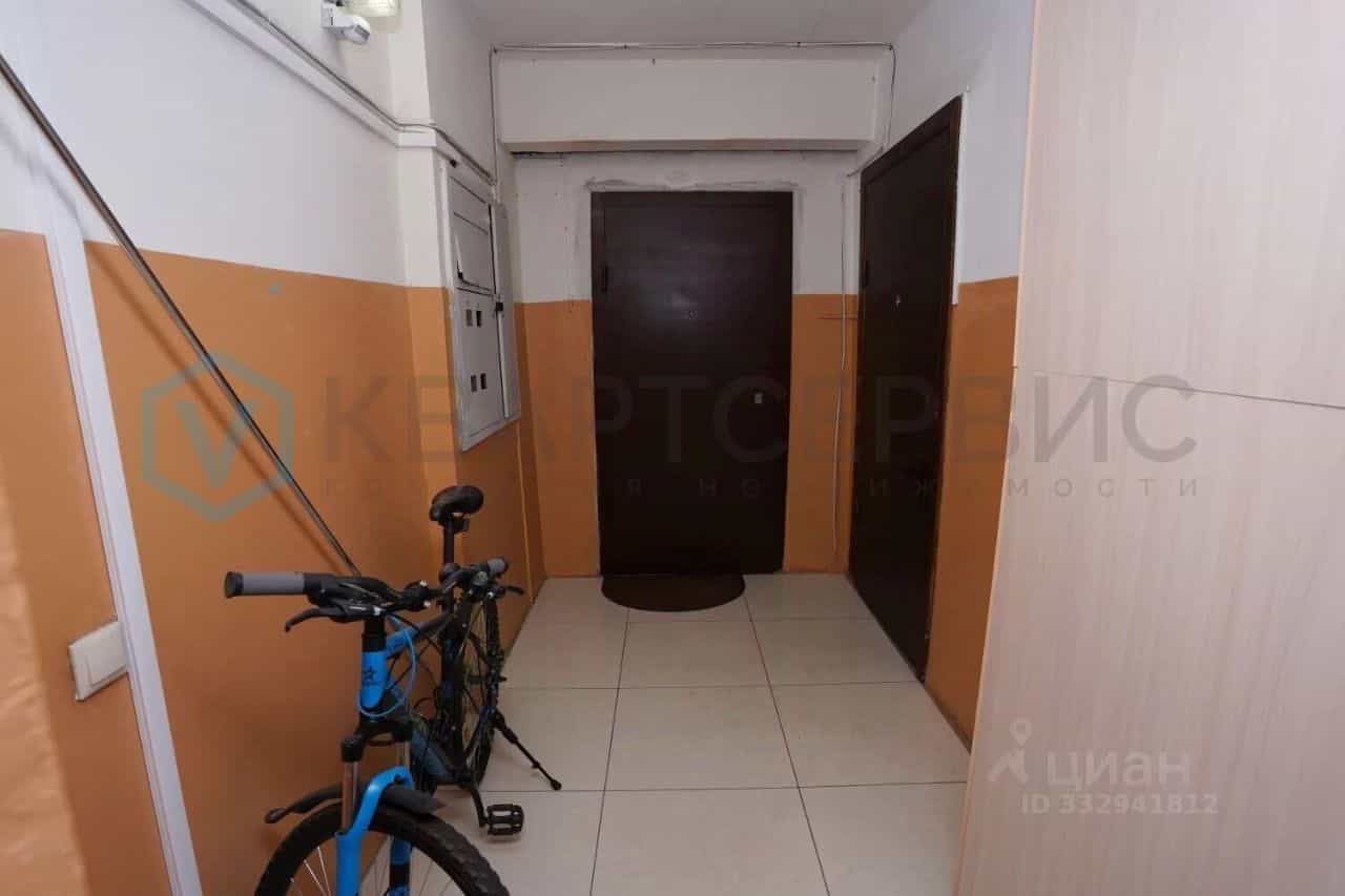 Россия, Омск, посёлок Амурский, улица Багратиона, 21к1, фото 19