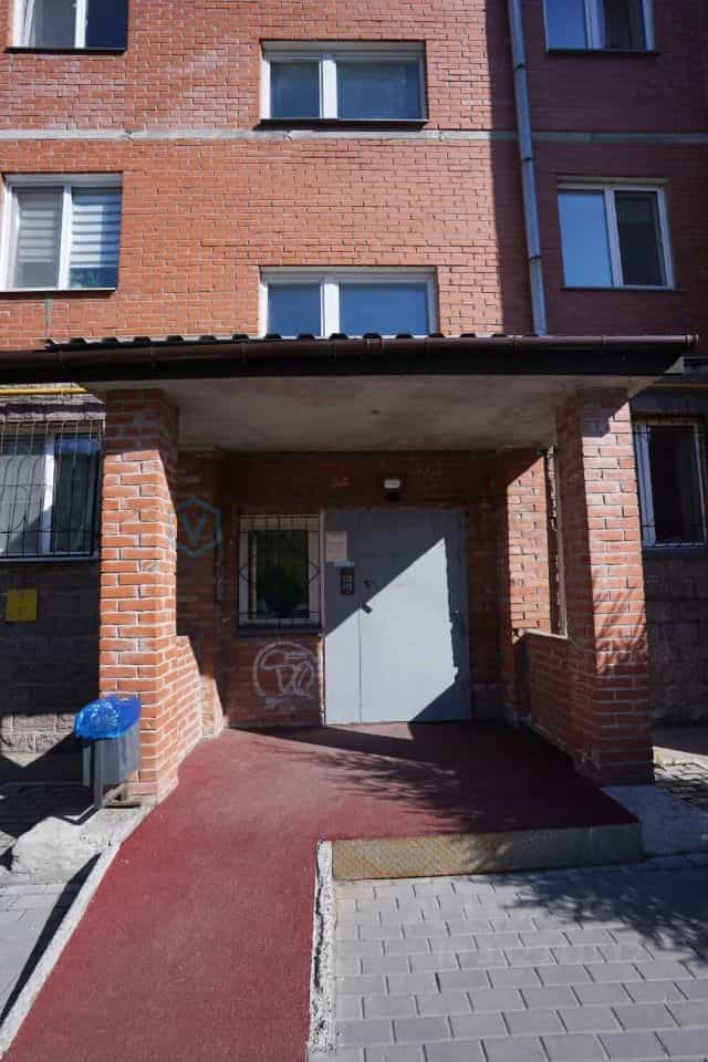 Россия, Омск, посёлок Амурский, улица Багратиона, 21к1, фото 22