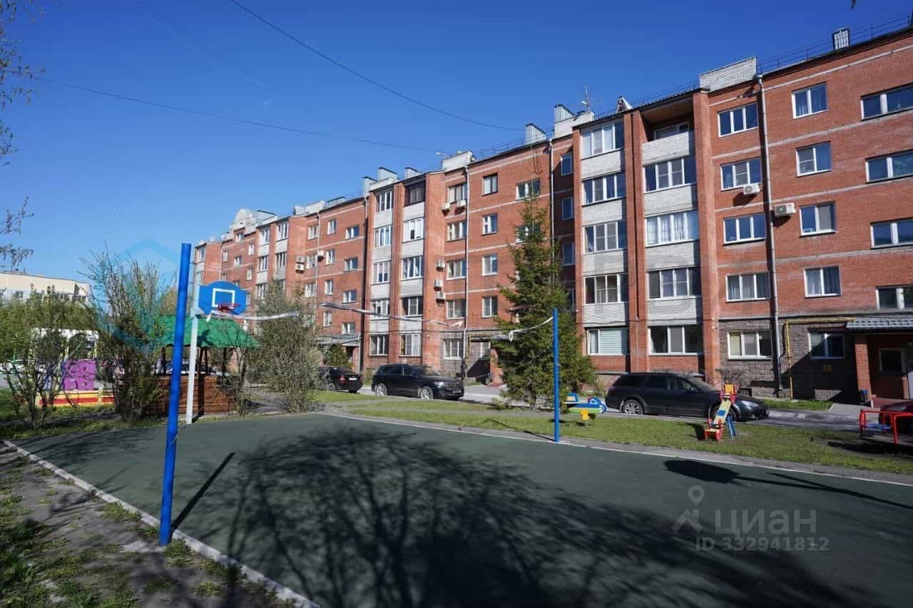 Россия, Омск, посёлок Амурский, улица Багратиона, 21к1, фото 26