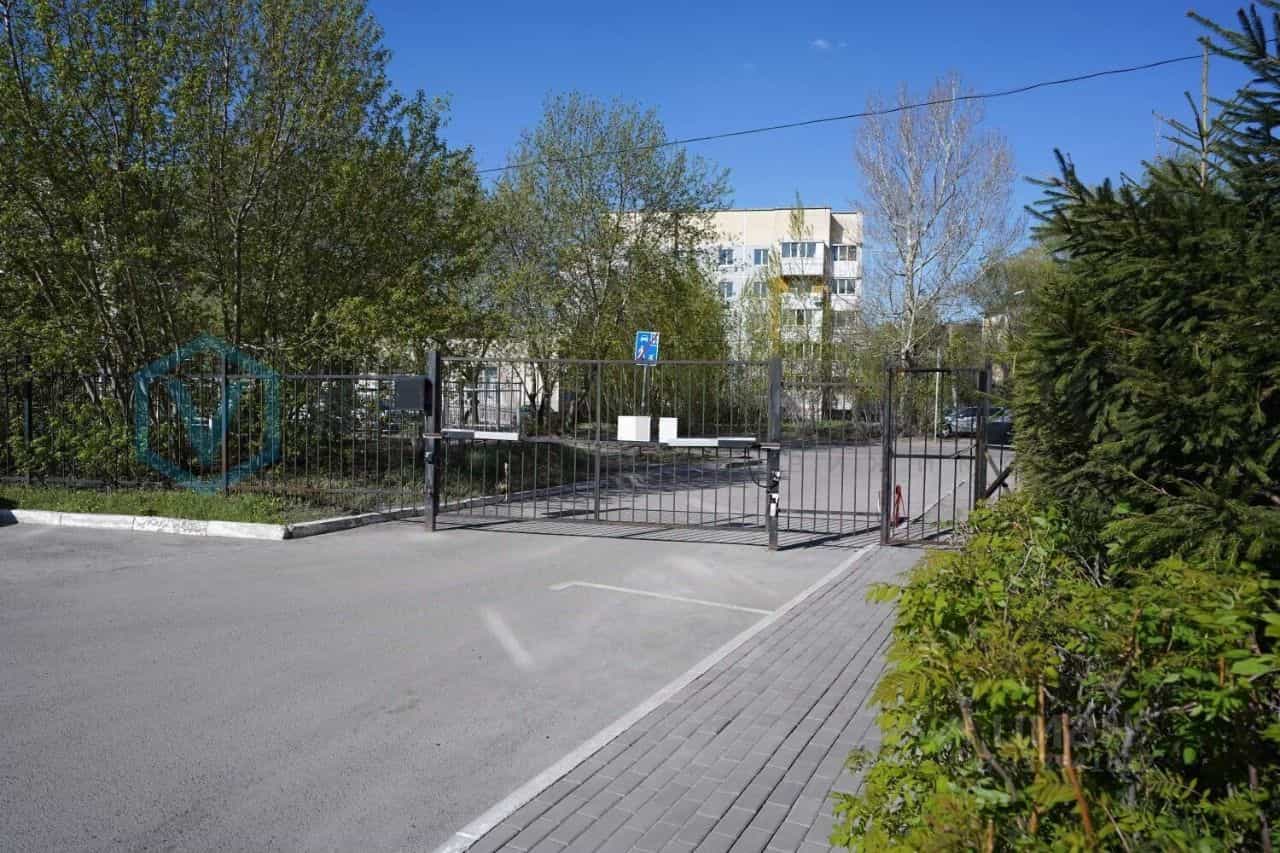 Россия, Омск, посёлок Амурский, улица Багратиона, 21к1, фото 28