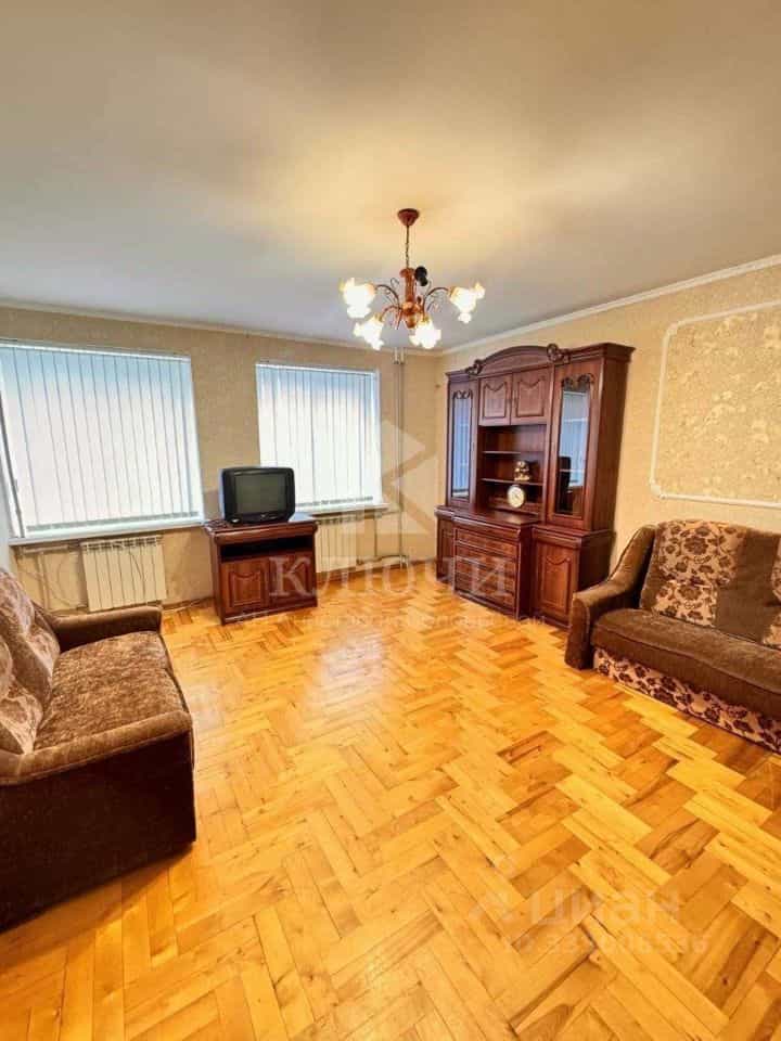 Россия, Белгород, 10-й микрорайон, улица 60 лет Октября, 2А, фото 3