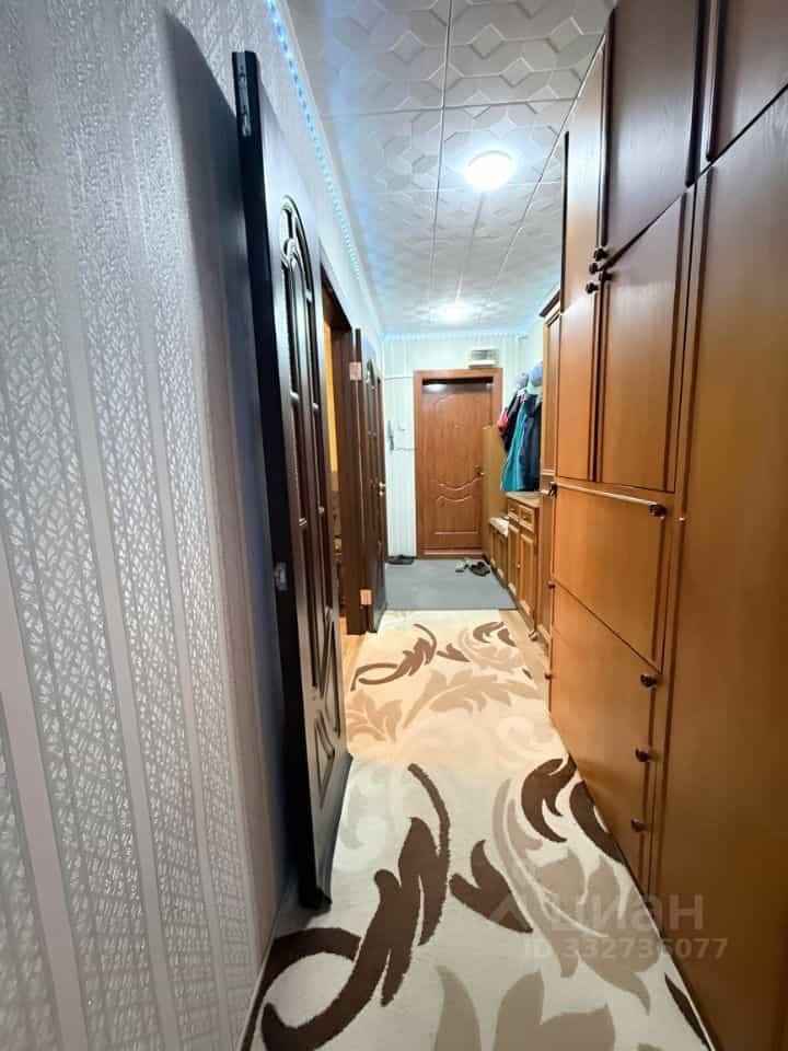 Россия, Республика Татарстан (Татарстан), Набережные Челны, проспект Чулман, 42, фото 12