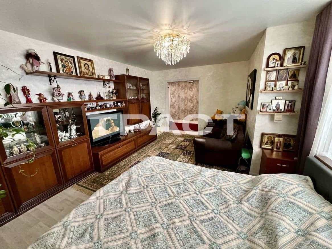Россия, Воронеж, улица Перевёрткина, 1/11, фото 4