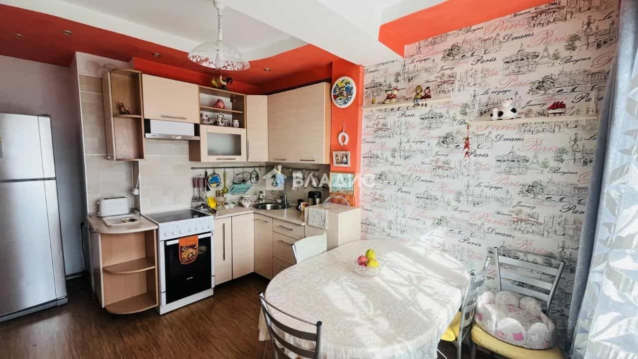 Россия, Республика Бурятия, Улан-Удэ, улица Калашникова, 11ск2, фото 6