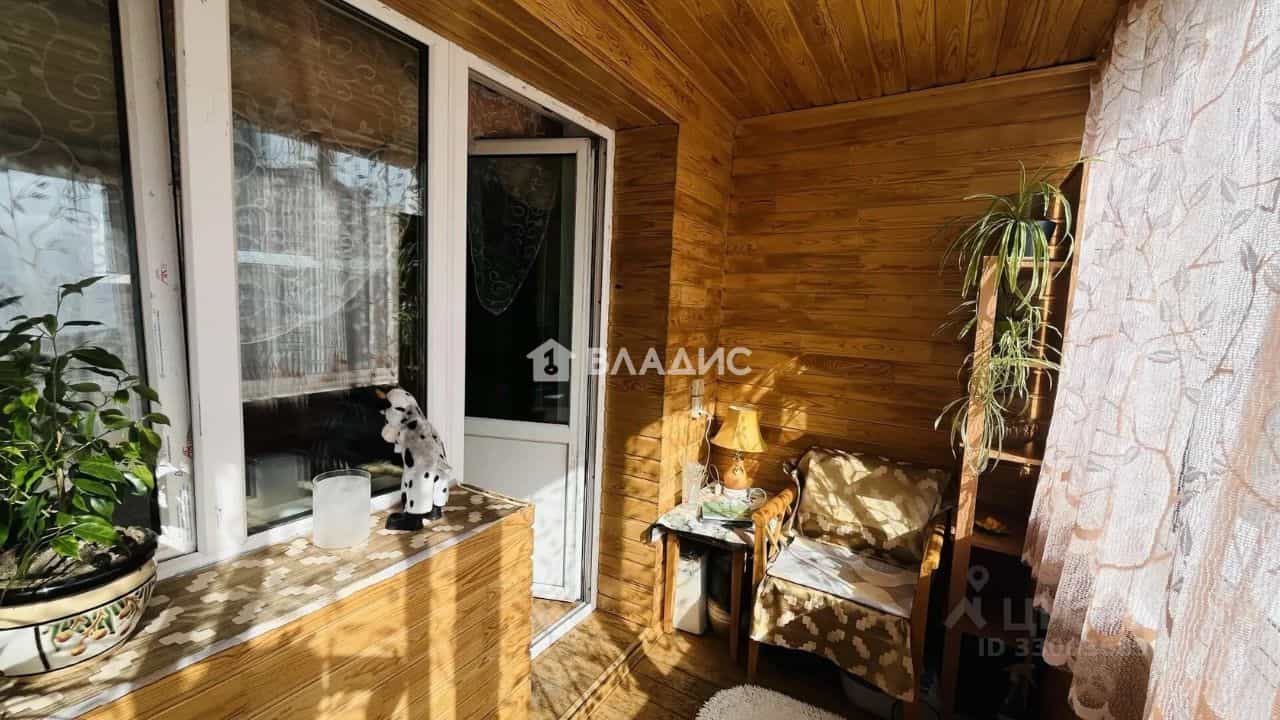 Россия, Республика Бурятия, Улан-Удэ, улица Калашникова, 11ск2, фото 7