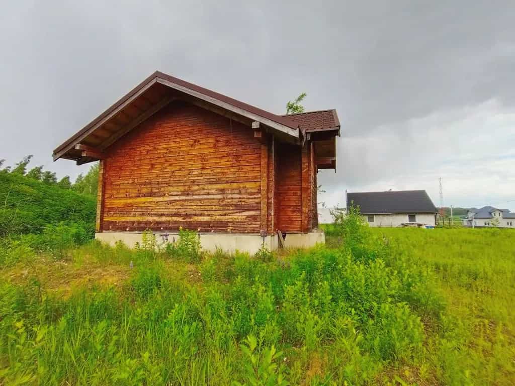 Беларусь, Минский район, Юзуфовский сельсовет, деревня Мацки, Лесная улица, 6