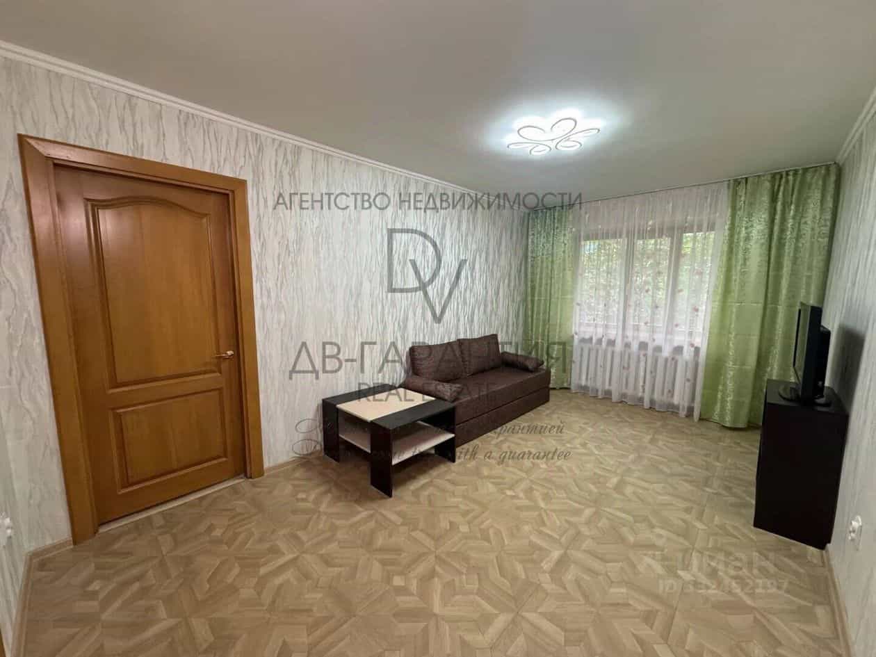 Россия, Хабаровский край, Комсомольск-на-Амуре, Вокзальная улица, 42к3, фото 2