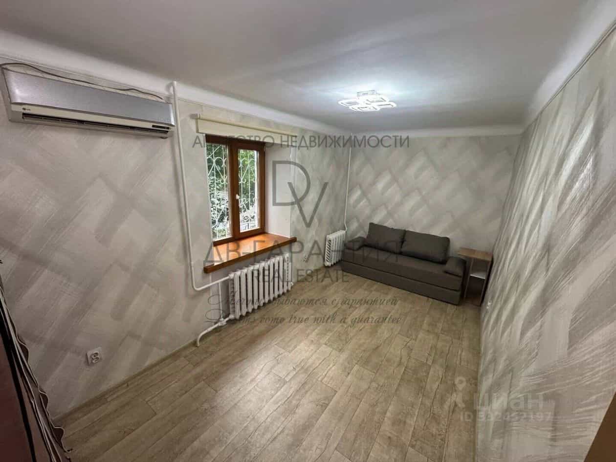Россия, Хабаровский край, Комсомольск-на-Амуре, Вокзальная улица, 42к3, фото 4