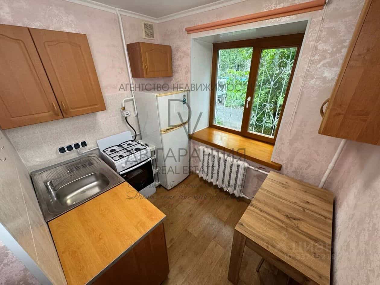 Россия, Хабаровский край, Комсомольск-на-Амуре, Вокзальная улица, 42к3, фото 7