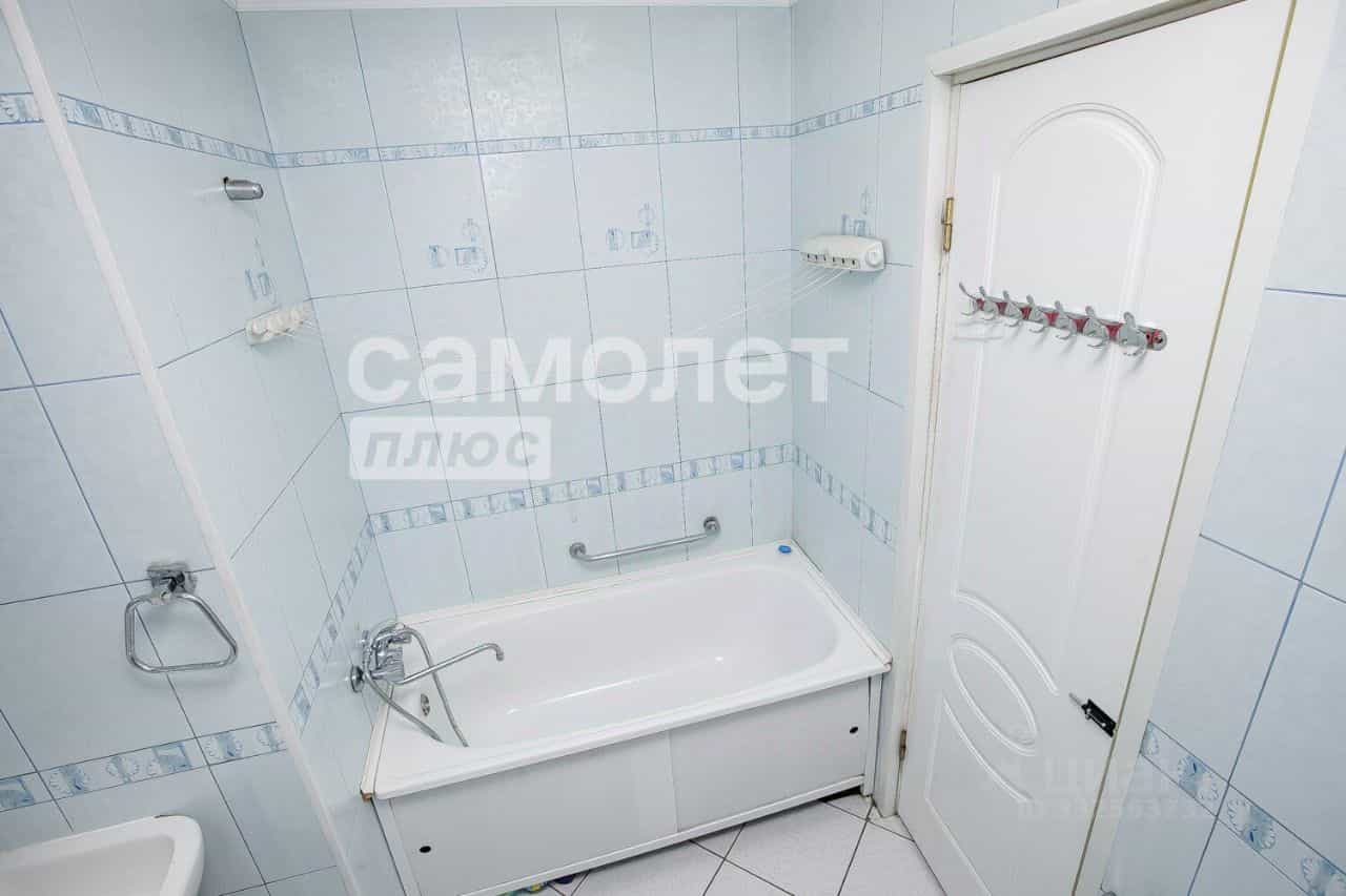 Россия, Кемерово, проспект Ленина, 132А, фото 19