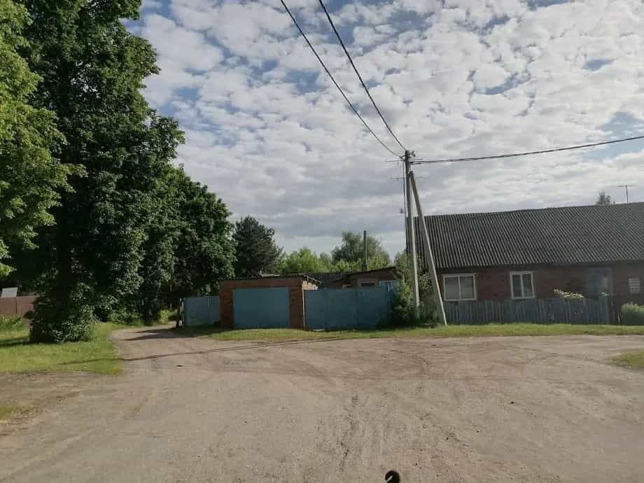 Беларусь, Гомельская область, Жлобин, Днепровская улица, 1Б