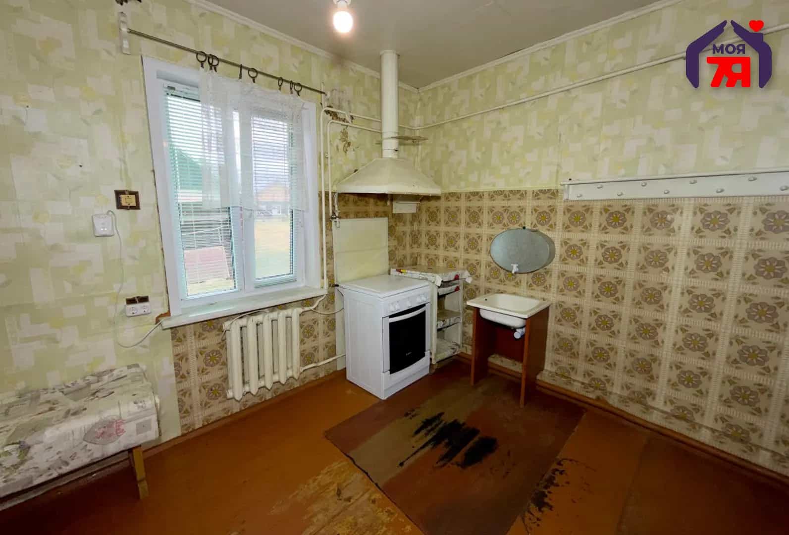Беларусь, Минская область, Слуцкий район, Серяжский сельсовет, агрогородок Лучники, Центральная улица, 43, фото 16