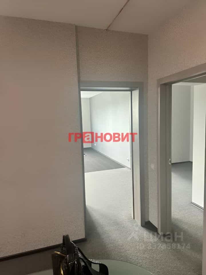 Россия, Новосибирск, улица Сибревкома, 9, фото 7