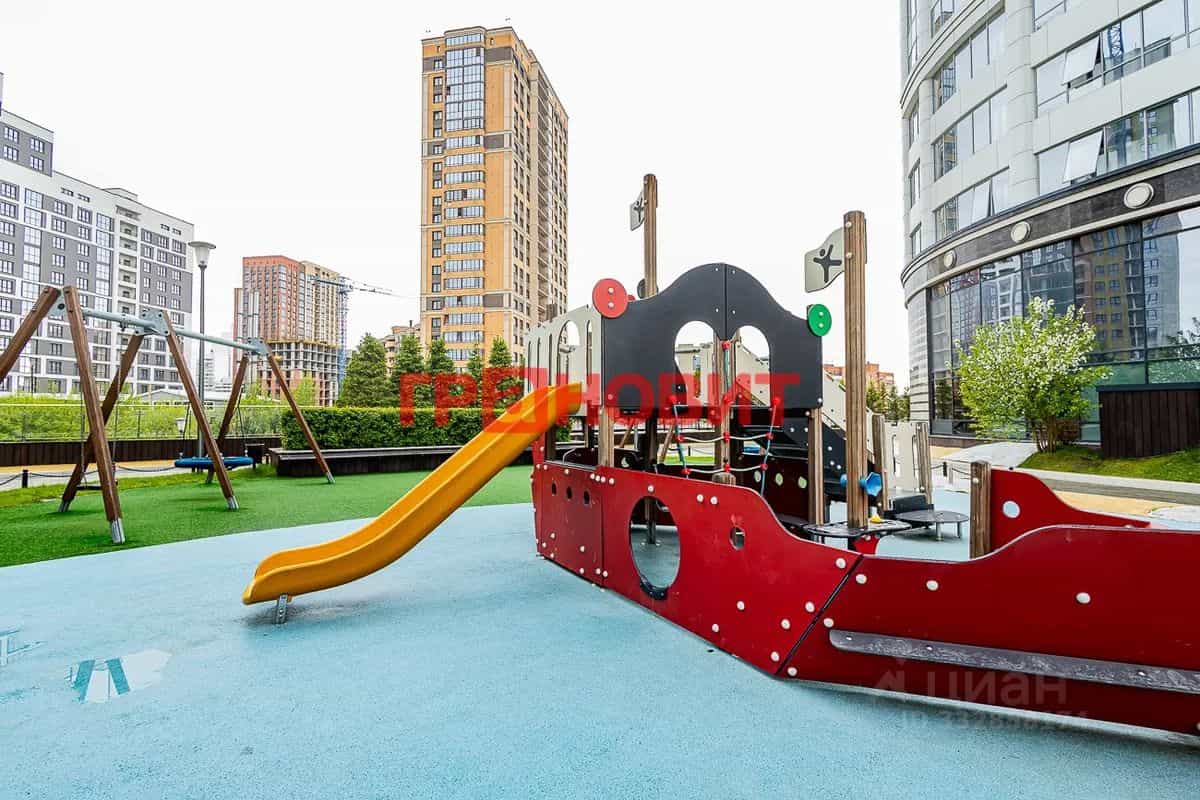 Россия, Новосибирск, улица Сибревкома, 9, фото 19