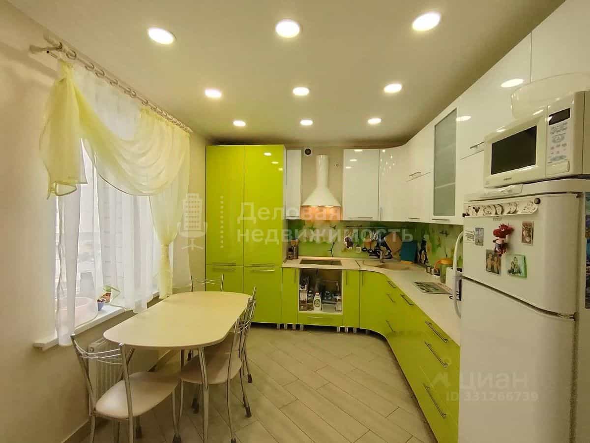 Россия, Великий Новгород, Донецкий район, Маловишерская улица, 5, фото 4
