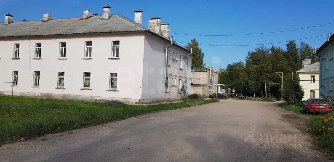 Россия, Псковская область, Остров, улица Шумейко, 2/304, фото 12