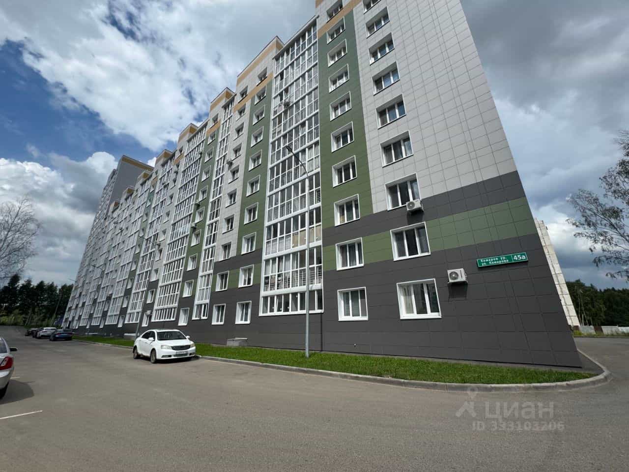 Россия, Республика Татарстан (Татарстан), Зеленодольск, улица Комарова, 45А