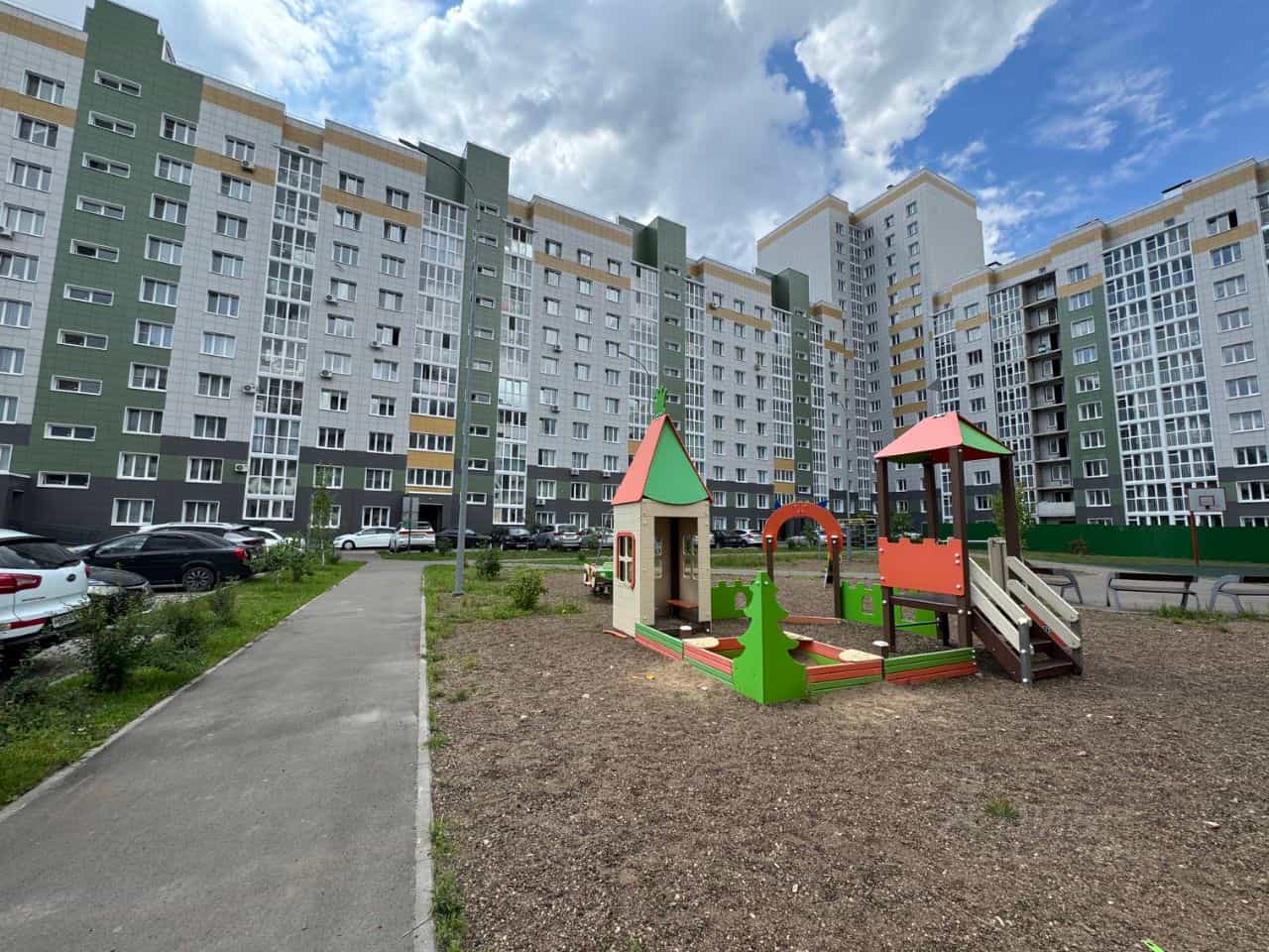 Россия, Республика Татарстан (Татарстан), Зеленодольск, улица Комарова, 45А, фото 3