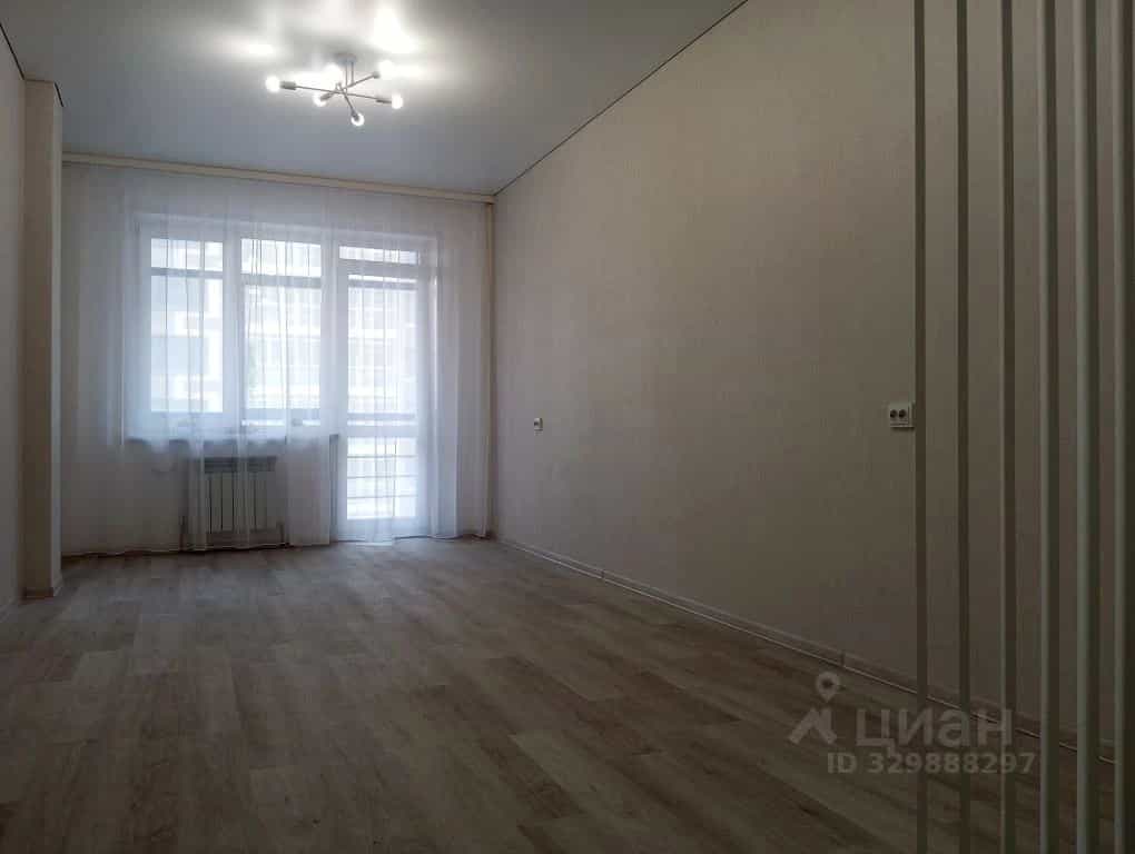 Россия, Республика Хакасия, Абакан, улица Генерала Тихонова, 14, фото 3