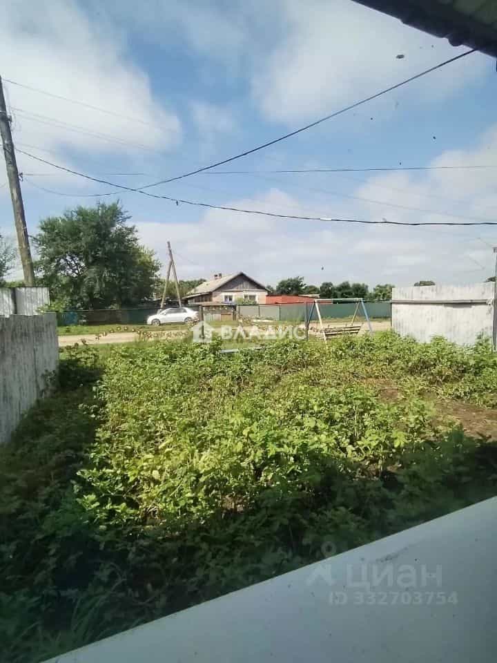 Россия, Приморский край, Ханкайский муниципальный округ, село Владимиро-Петровка, улица Гагарина, 42, фото 27