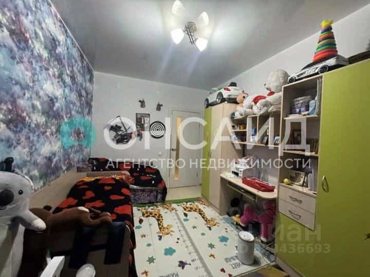 Россия, Республика Бурятия, Улан-Удэ, 105-й микрорайон, 37, фото 9