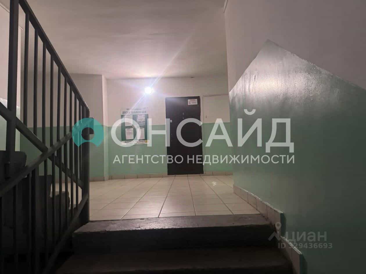 Россия, Республика Бурятия, Улан-Удэ, 105-й микрорайон, 37, фото 16