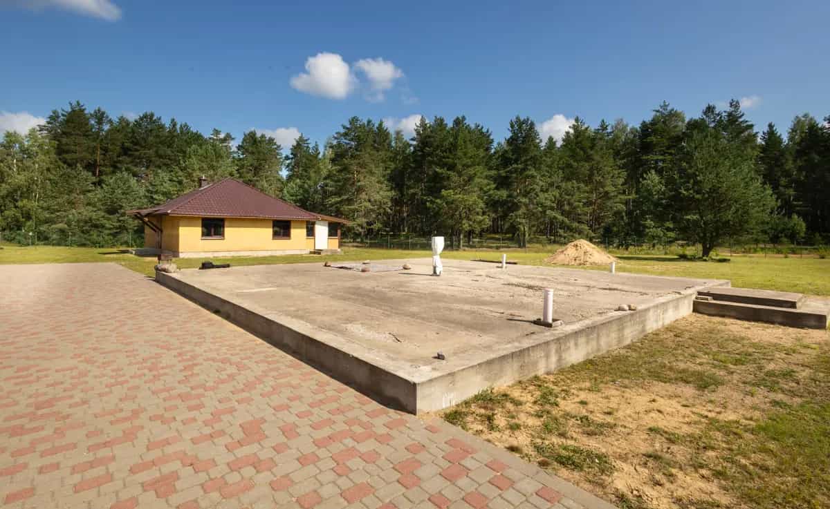 Беларусь, Минская область, Столбцовский район, Литвенский сельсовет, хутор Петрово, Озёрная улица, 2, фото 32