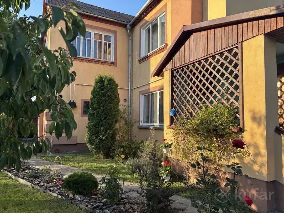 Беларусь, Гродненская область, Волковысский район, городской посёлок Россь, улица Карла Маркса, 3, фото 3