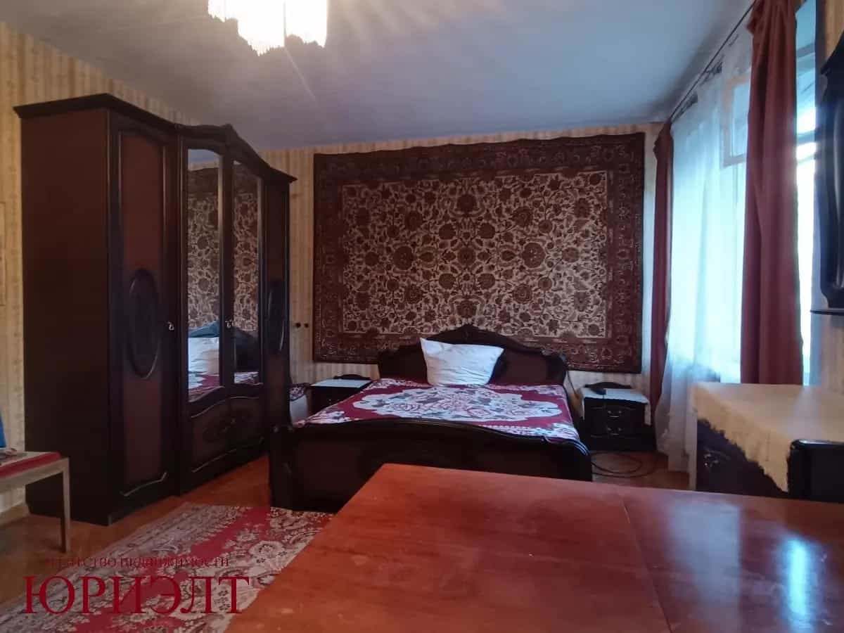 Беларусь, Брест, Коммунистическая улица, 20, фото 2