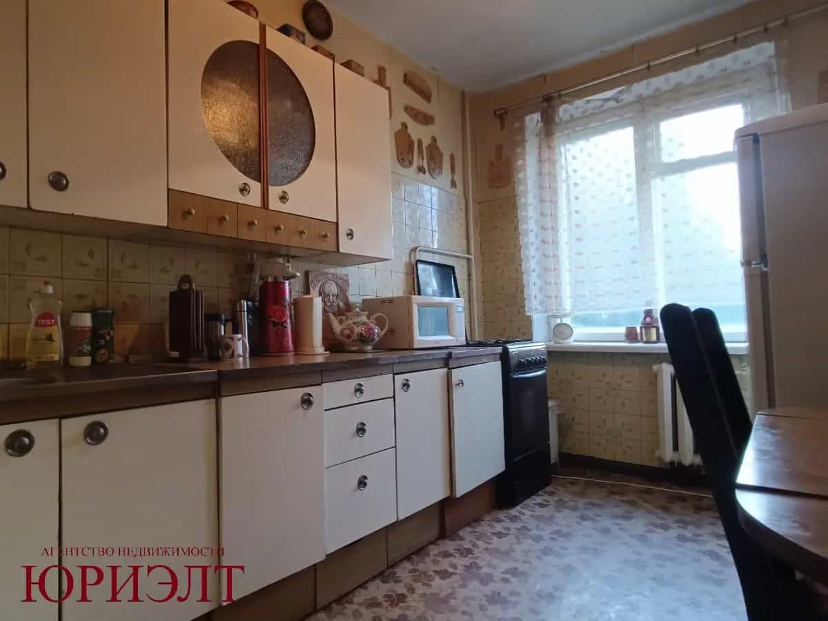 Беларусь, Брест, Коммунистическая улица, 20, фото 6