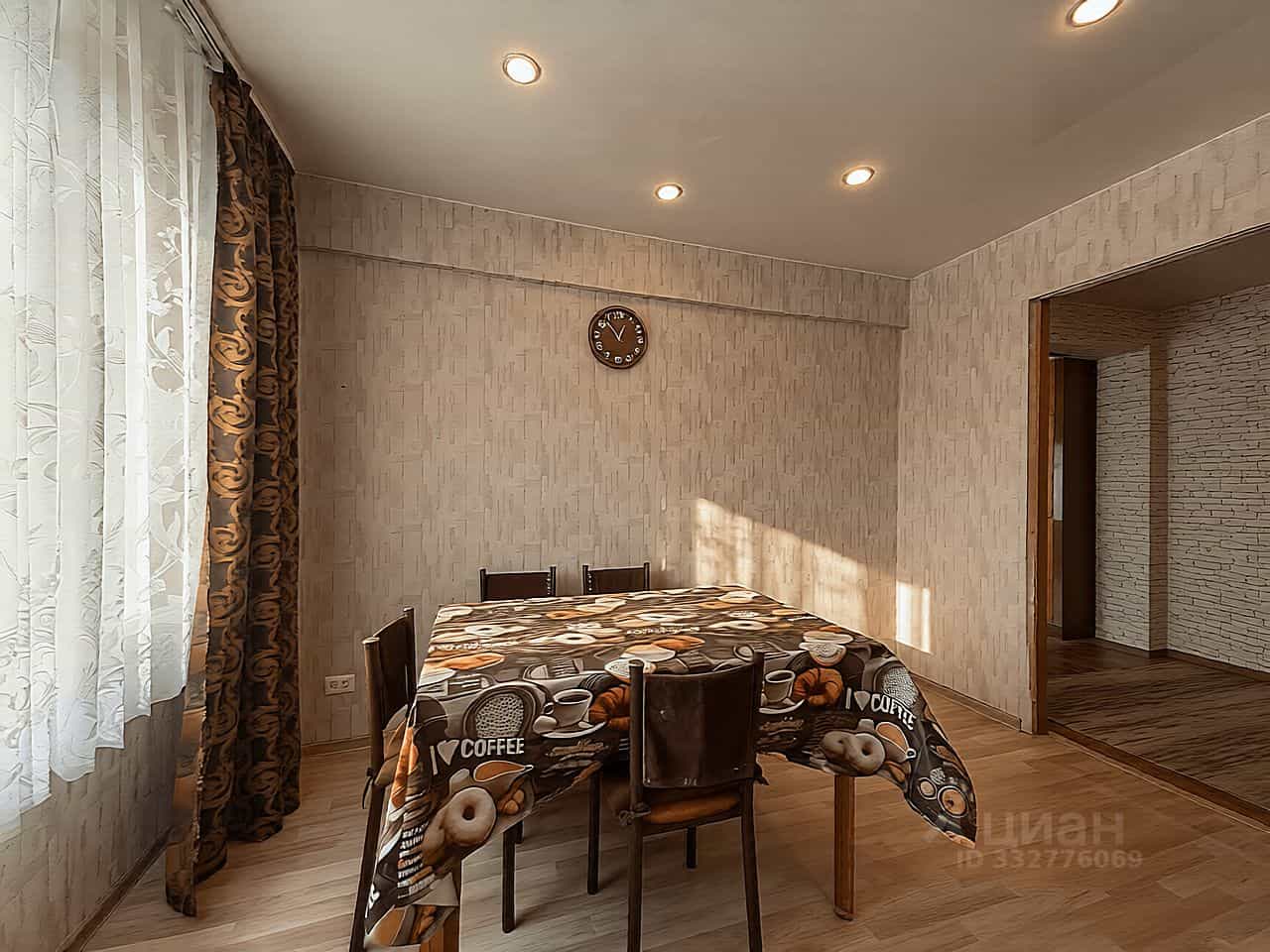 Россия, Иркутская область, Ангарск, 6-й микрорайон, 3, фото 18