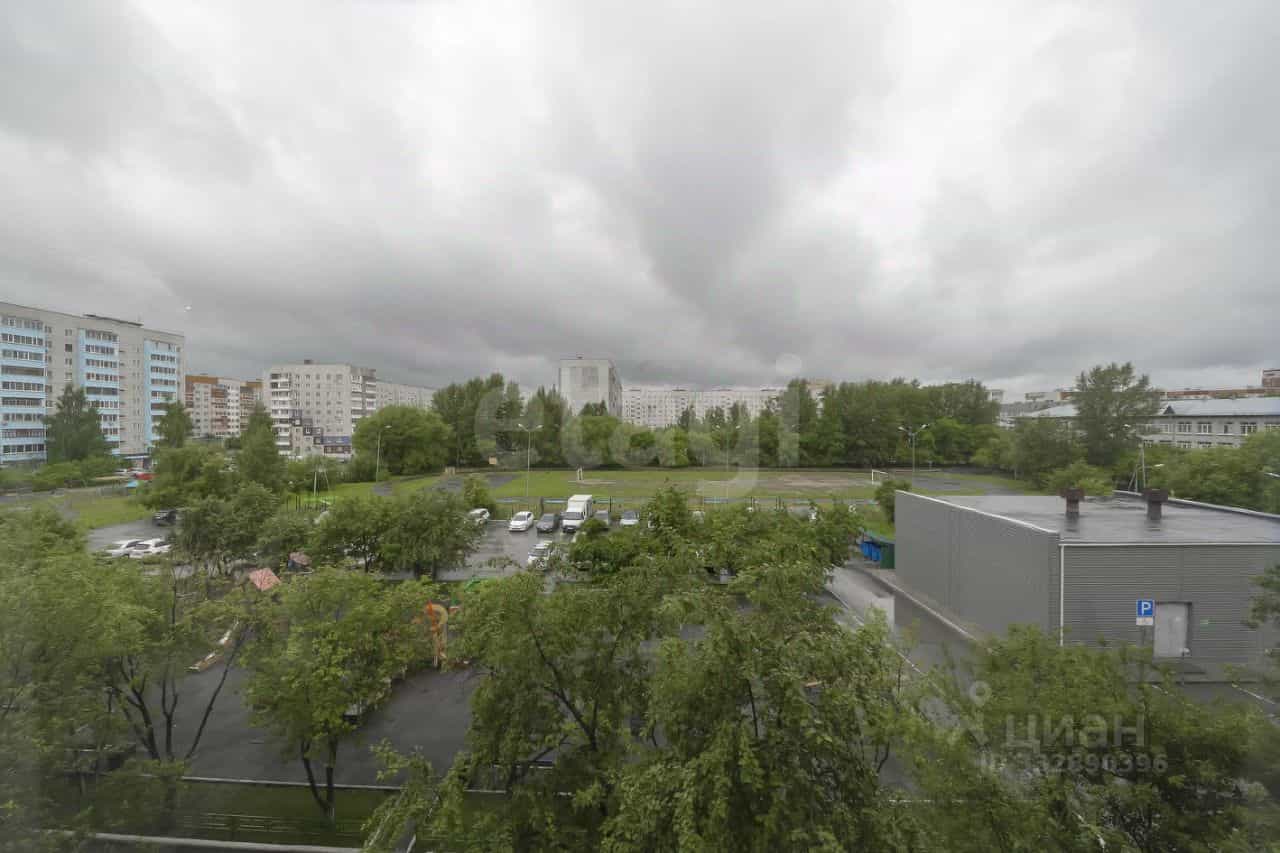 Россия, Тюмень, микрорайон Восточный, улица Моторостроителей, 10, фото 30