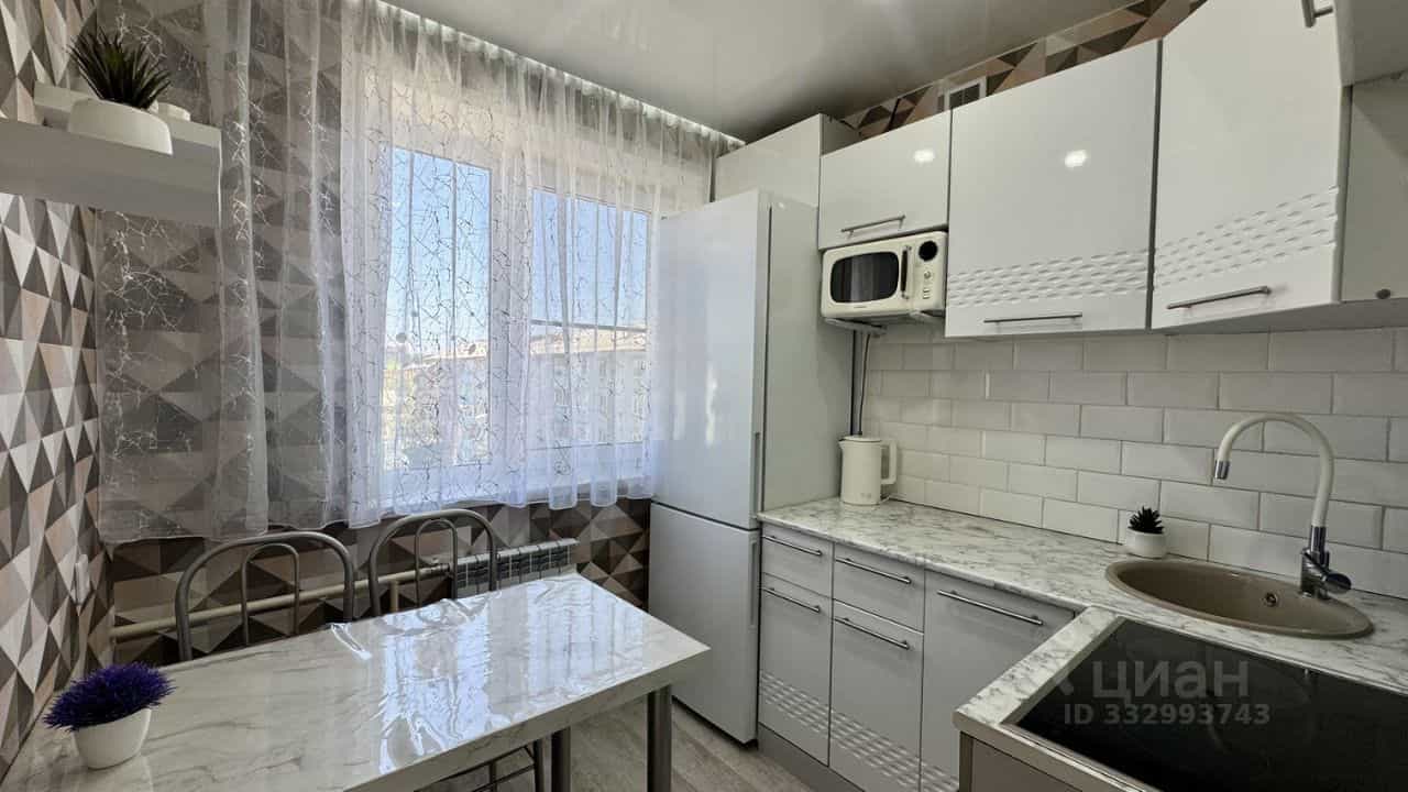 Россия, Иркутская область, Шелехов, микрорайон Привокзальный, 9Б, фото 7