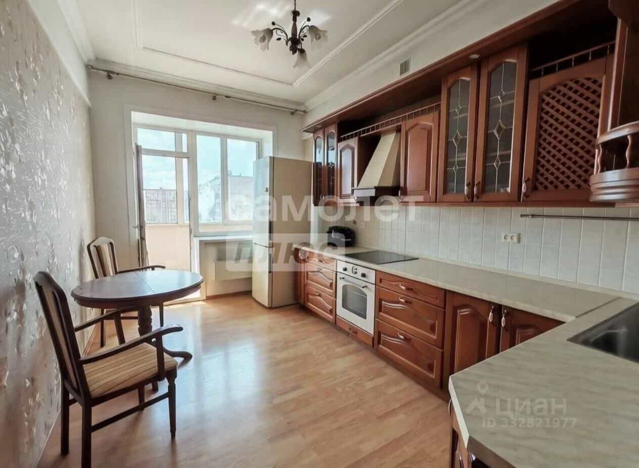 Россия, Алтайский край, Бийск, Советская улица, 206/1