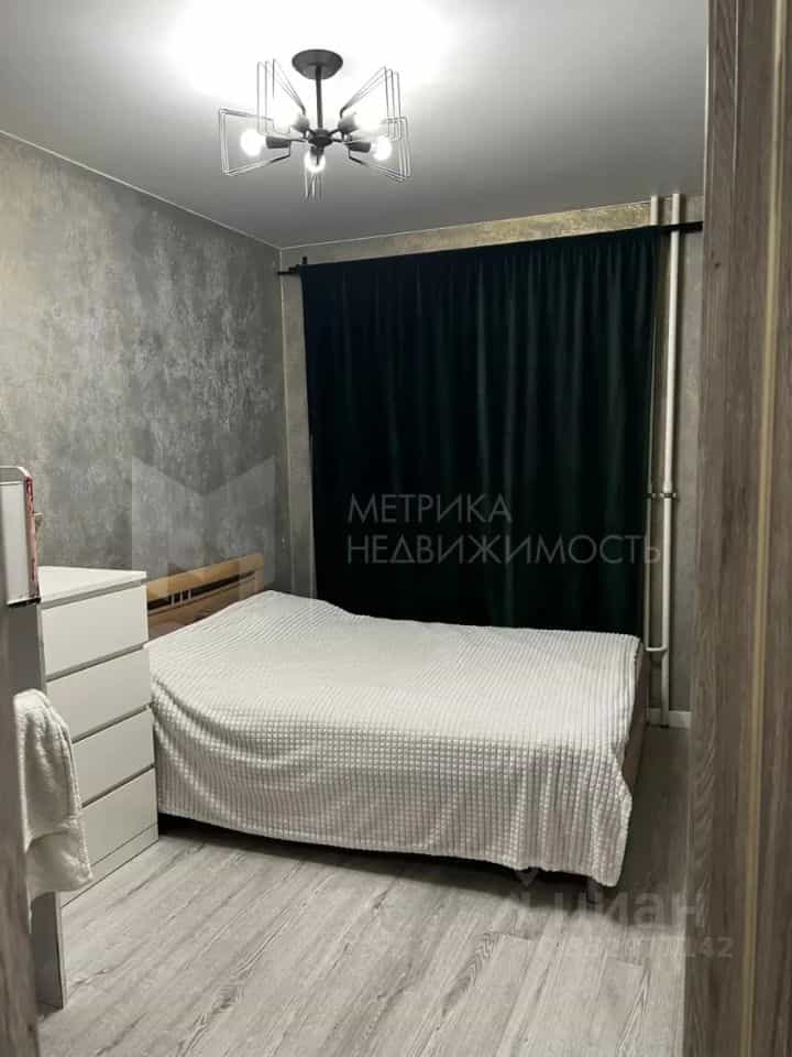 Россия, Тюмень, микрорайон ДОК, Ботаническая улица, 1к1, фото 7