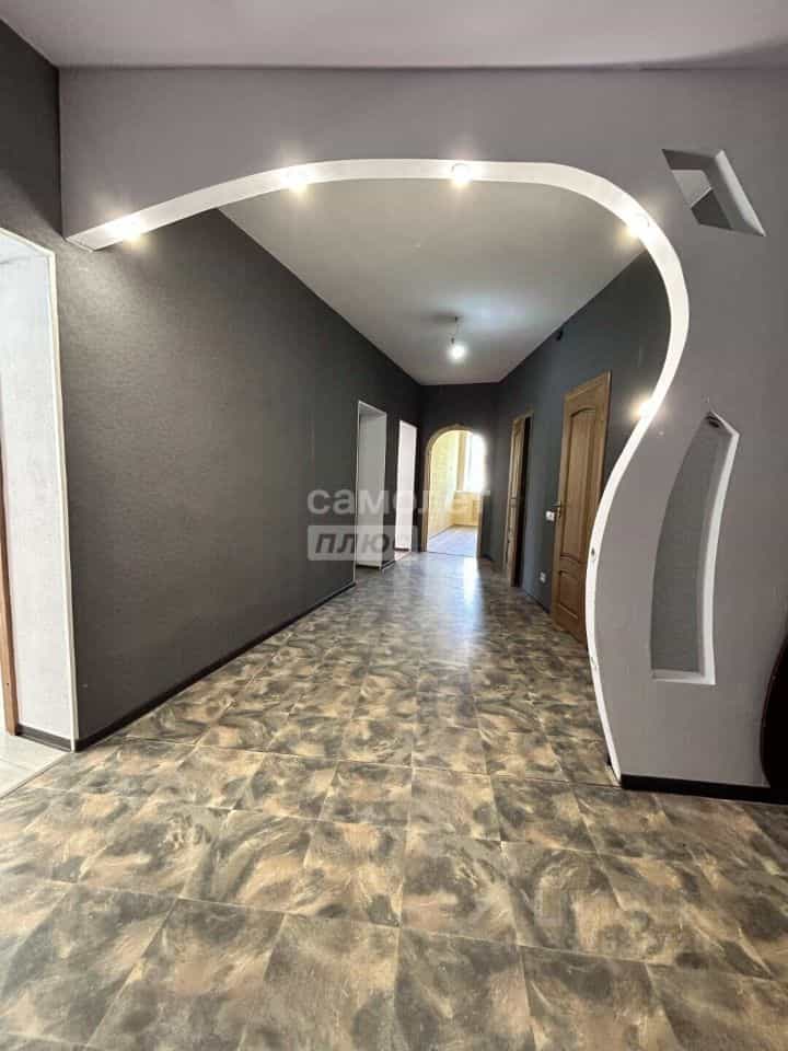 Россия, Архангельская область, Котлас, улица Маяковского, 10, фото 3