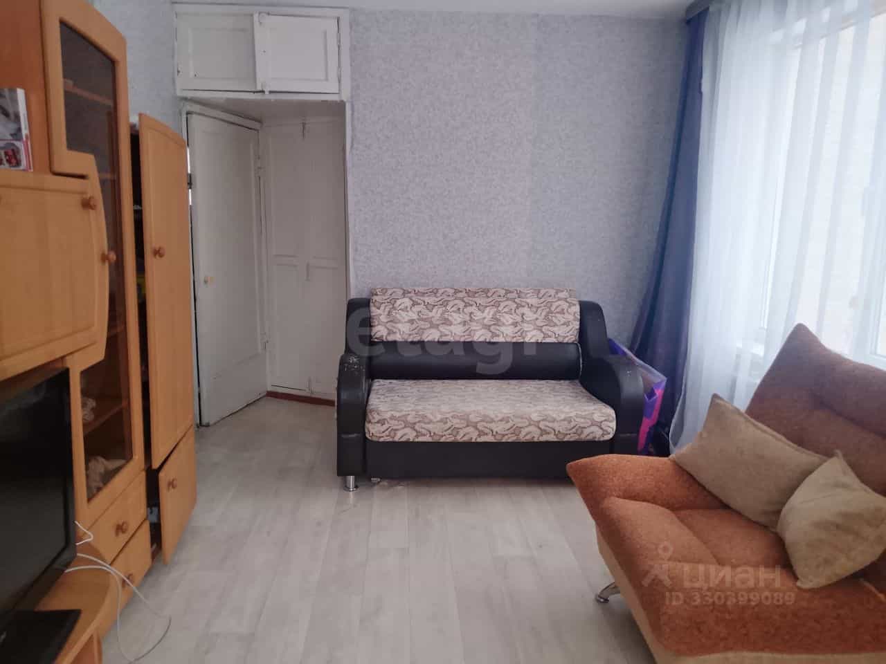 Россия, Псковская область, Остров, улица ДОС, 14, фото 3